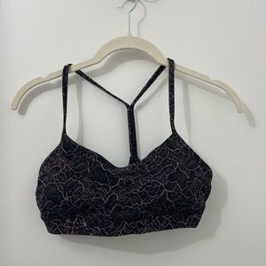 Lululemon Flow Y Nulu Bra